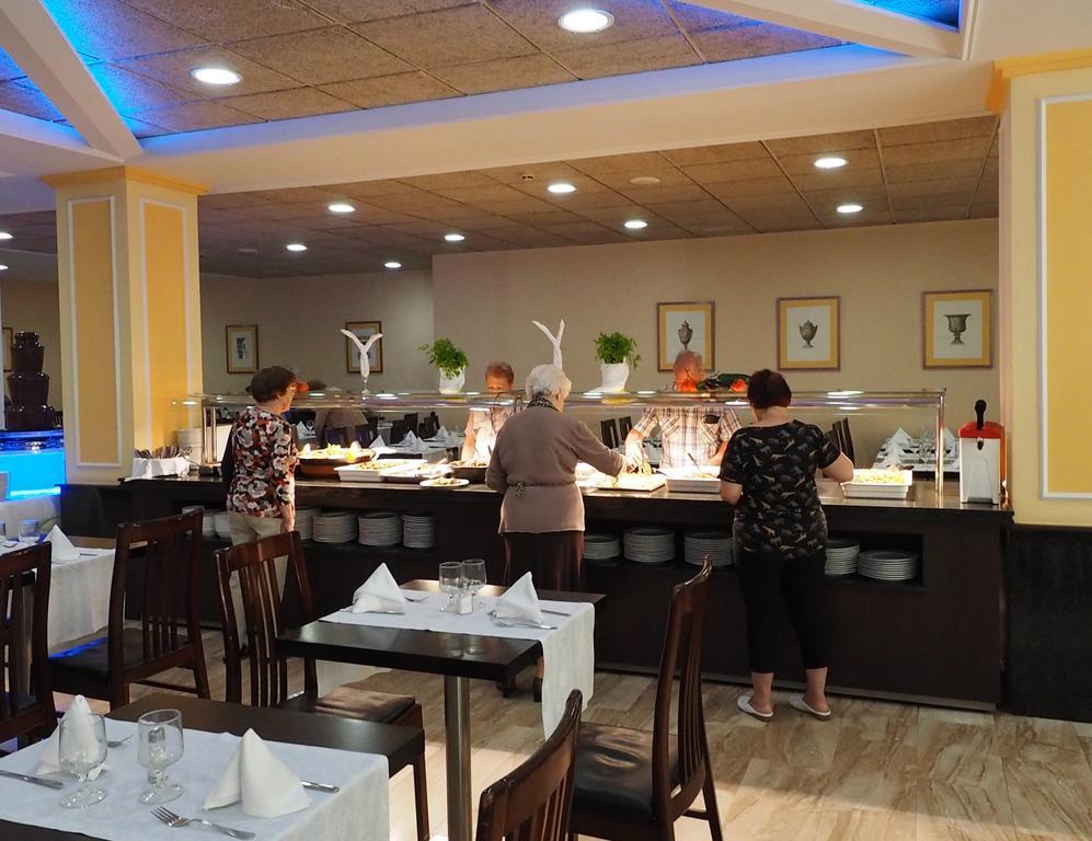 יורט דה מאר Hotel Astoria Park מראה חיצוני תמונה