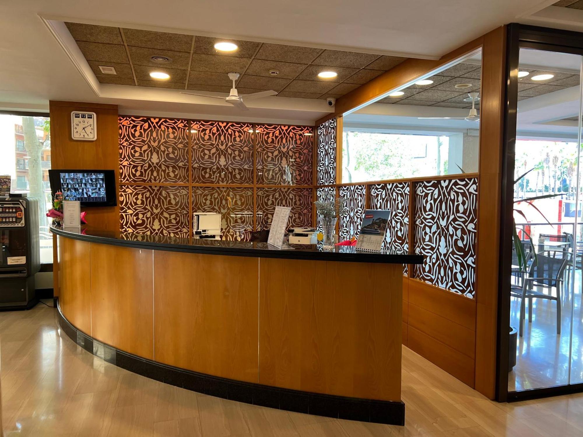 יורט דה מאר Hotel Astoria Park מראה חיצוני תמונה