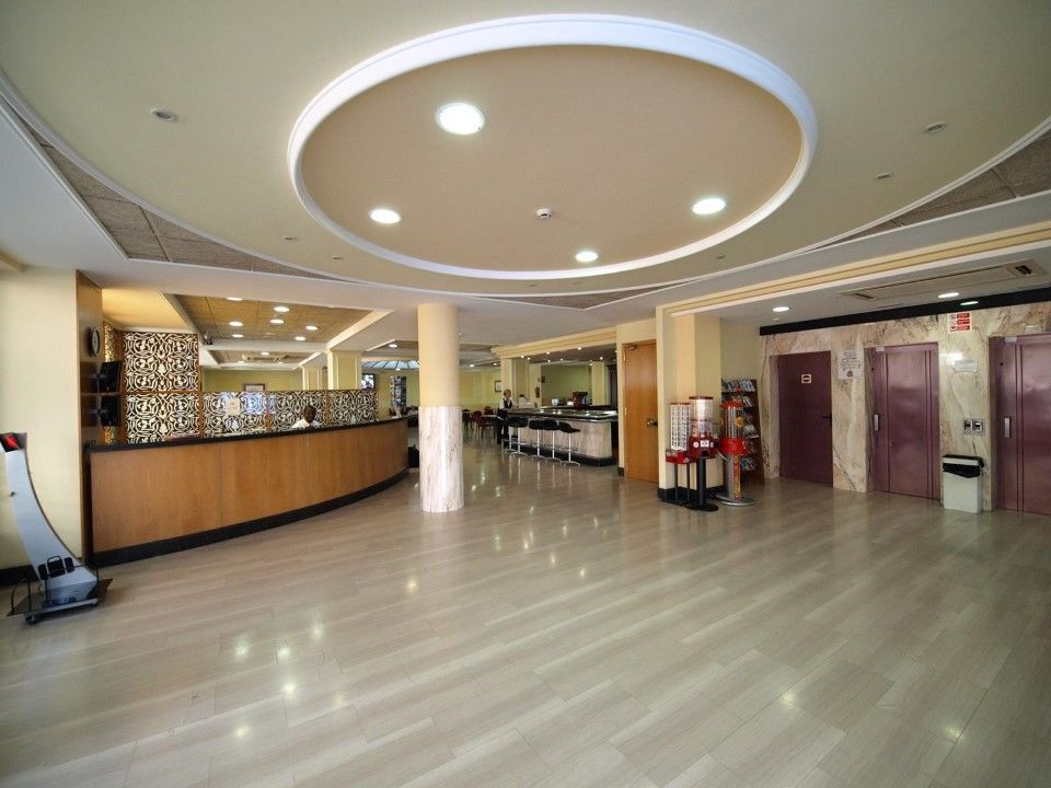יורט דה מאר Hotel Astoria Park מראה חיצוני תמונה
